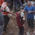 Izrael i Palestinci: Desetine mrtvih u napadu Izraela na izbeglički kamp u Gazi, kopneni prodor izraelske vojske