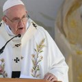 Папа Фрања критиковао контрацепцију