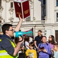 Učenici blokirali ulaz u Zemunsku gimnaziju, studenti maratonci na pretposlednjoj stanici do Brisela