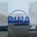 Neverovatne zimske slike iz sela Polom: Snežni nanosi preko jednog metra, meštani se jedva probijaju do svojih kuća…