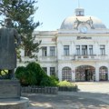 Радници Застава оружја без јулске аконтације