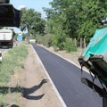 Asfaltiranje nove biciklističke staze kod Bačkih Vinograda: Radovi do 1. septembra, moguć usporen saobraćaj