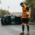 Fudbalerima se prevrću automobili, roditelji đaka u panici