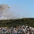 Požar na ostrvu Čiovo u Hrvatskoj još nije ugašen, ali je pod kontrolom