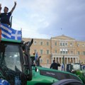 Traktori stigli U Atinu: Nezadovoljni poljoprivrednici pred parlamentom, traže ispunjene svojih zahteva (foto)