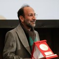 Asgaru Farhadiju uručen „Zlatni pečat“ Jugoslovenske kinoteke