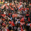 Opozicioni gradonačelnik Ankare proglasio pobedu na lokalnim izborima u Turskoj
