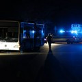 Drama kod Berana: Pokvario se autobus pun dece, građani morali da priteknu u pomoć