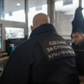 Pustio šumara da prenese ogrev bez dokumenta: Uhapšen granični policajac, zaustavio kamion pa se "dogovorio" sa šumarom
