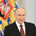 Ovo je putinov tajni sin (6)! Vladimir mlađi najmlađe dete ruskog predsednika, dobio ga je "prvom ljubavnicom Rusije" (foto)
