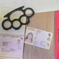 Bez prijavljenog boravka i sa bokserom: Policija privela dvoje državljana BiH kod Pionirskog parka