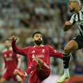 Rat na relaciji Liverpul-Njukasl ne jenjava: Slot izjavom prozvao "Svrake", Hau ekspresno odgovorio!