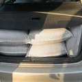 Policija u automobilu pronašla više od 200 kilograma duvana: Uhapšen muškarac iz Jagodine