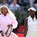 Zbog povrede tinejdžerke Serena više ne može da igra: 25 godina starija, ali daleko izdržljivija od partnerke!