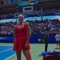 Svi bruje o potezu prelepe teniserke na US Openu: Ruskinja jednim gestom razbesnela Ameriku (video)