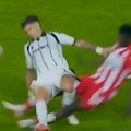 Dan posle večitog derbija! Da li je ovaj start bio za crveni karton - procenite sami? (video)