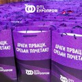 Europrom: 1500 “ljubičastih” paketa na dar đacima prvacima u devet opština