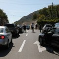 Eksplozija na Cetinju: Aktivirana naprava ispod blindiranog vozila "kavčana", Drecuna i Mašanovića