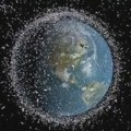 Posmatranje svemira sa Zemlje postaje nemoguće, jer nas veliki broj satelita u orbiti zaslepljuju nevidljivim radio zračenjem