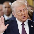 "Tramp mora biti opozvan - nije smeo ovo da uradi"; Kuva u Americi zbog napada na Iran