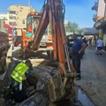 Radnici JP "Vodovod i kanalizacija" u "akciji"! Sporadični kvarovi u gradu. Poruka da se voda racionalno troši