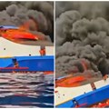 (Uznemirujući video) putnici skaču u more! Stravičan požar na trajektu! Horor snimci iz Indonezije!