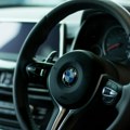 Automobilima od danas može da se upravlja na daljinu