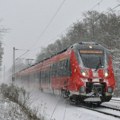 Oglasio se Srbijavoz, sneg i minus poremetili šinski saobraćaj: Vozovi kasne, pojedini ne saobraćaju iz tehničkih razloga -…