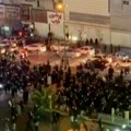 Tajm: U Iranu više od 200 poginulih u protestima, vlast koristi vatreno oružje