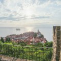 Zašto je Slovenska Istra čarobna? Ručak s pogledom na zaliv ne košta ni 50€, a jedno posebno mami turiste