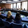 Giculika u poseti NAT: Usklađenost sa standardima EU temelj kvaliteta obrazovanja u Srbiji