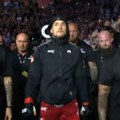 Урош Медић "запалио" Београдску Арену уз Видовдан: 20.000 људи певало о Косову!
