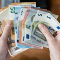 U Nemačkoj postoji način da zarađujete i bez posla: Evo kako možete primati i do 2.000 evra