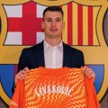 Sada i zvanično - Livaković je novi golman Barselone! Hrvat stigao iz Fenerbahčea