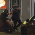 "Žalila mi se na sina, muž bi je spasao da je bio tu": Oglasile se komšije porodice iz Novog Sada nakon što je sin ubio majku…