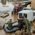 Tragedija! Raste broj žrtava u Grčkoj! Nevreme odnelo 10 života: Spasioci zarobljene izvlače helikopterima, čamcima i…