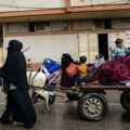 Palestinski Crveni polumesec: Hiljade ljudi napuštaju istok Rafe nakon izraelskih vazdušnih napada