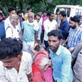 Horor na verskom skupu Najmanje 121 osoba poginula u stampedu u Indiji