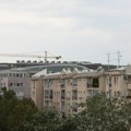 Otpao deo plafona u prolazu zgrade na Novom Beogradu, u blizini vrtić
