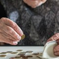 Žena mora da vrati 60.000 evra od penzije: Sud odlučio, baka kuka da nema novca, evo šta se desilo