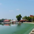 Voda promenila boju, širi se neprijatan miris zbog truljenja: Sateliti su opasnu pojavu usnimili na Jadranu, a evo gde je sve…