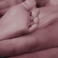 Rekli bi da joj je bilo suđeno da se rodi: Pobrkali embrione u klinici za oplodnju, beba je rođena, tužba napisana