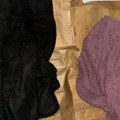 (Foto) Maloletnik imao 2 pištolja, drugi uputstvo za ubistvo! Jezivi detalji planiranja zločina u Beogradu: Žena, sin i…
