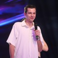 Nerio PREVARIO HANU SA TRANDŽOM! A ona sada GLEDA NJEGA!