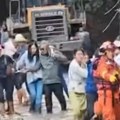 Razorno nevreme u Kini: U poplavama u provinciji Gansu stradalo 25 ljudi, povređeno 23 (video)