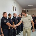 Dašić sa kragujevačkim vatrogascima koji su gasili požar u Deliblatskoj peščari: Dron iz Kragujevca pomagao u otkrivanju…