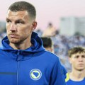 Edin Džeko: Zadovolje se kad zarade prve pare, kod nas je mentalni sklop takav