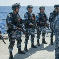 Kina poručuje Filipinima da uklone brod sa koralnog ostrva u Južnom kineskom moru