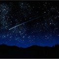 Večeras stiže meteorska kiša: Ogroman broj zvezda padalica obasjaće noćno nebo, a evo gde ćete moći da posmatrate ovaj…