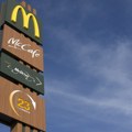 Evo šta je na meniju u McDonald’s-ovom CosMc restoranu: Veliki izbor napitaka i poslastica (foto)